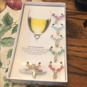 6 shoe glass wine markers original box NEW